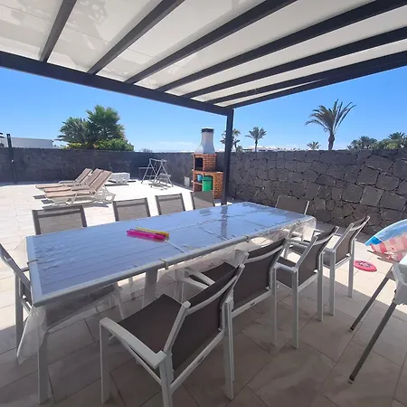 Carla Playa Blanca (Lanzarote)