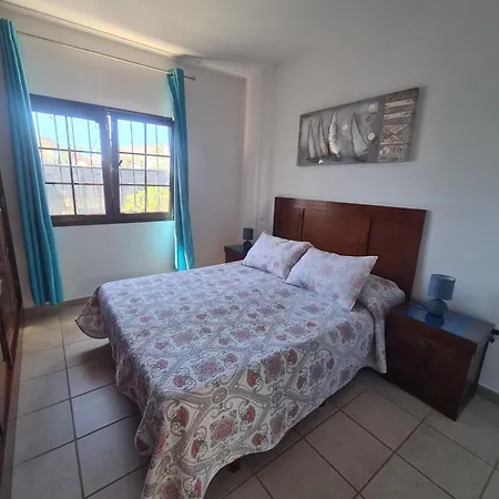 Carla וילה פלאיה בלנקה